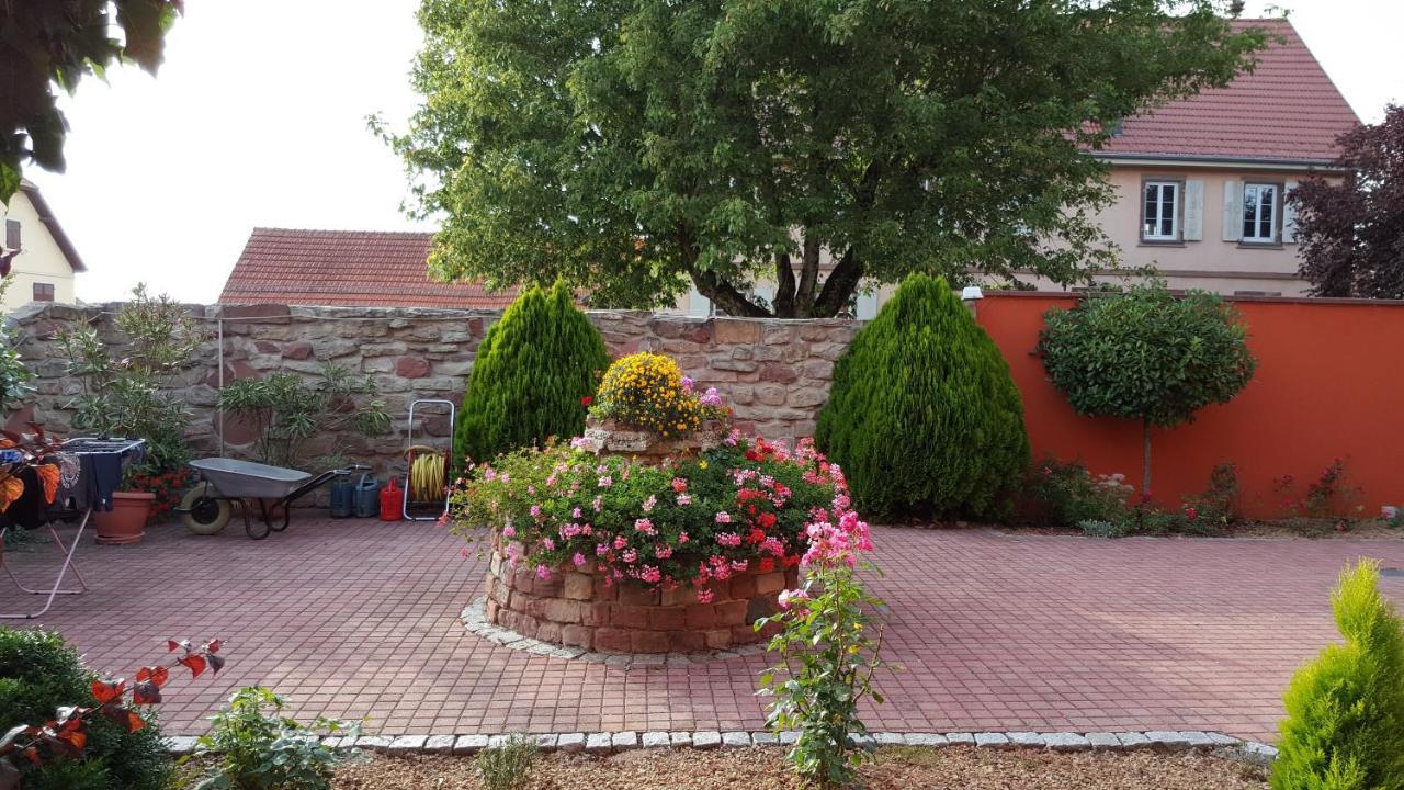 Appartement ' Le Lupulus' Bilwisheim Exterior foto